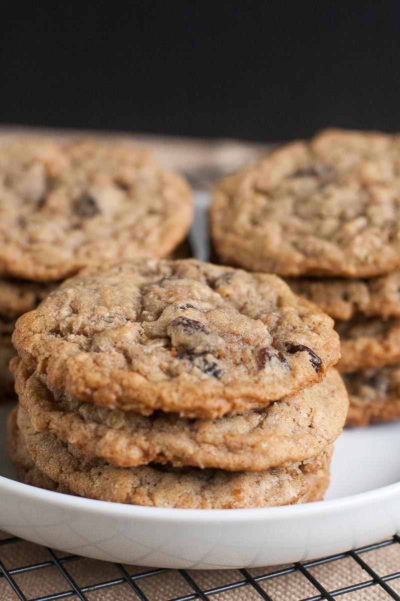 easy recipes for oatmeal raisin cookies