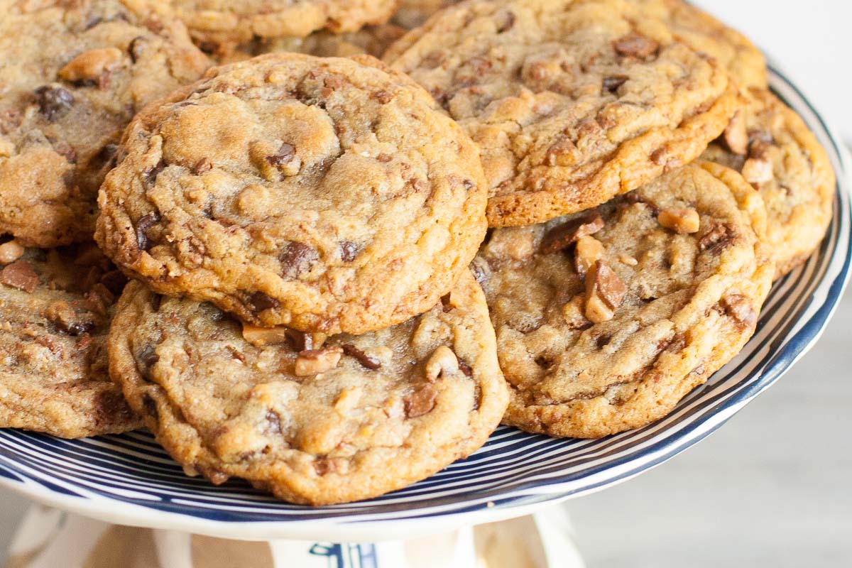toffee almond chocolate chip cookies