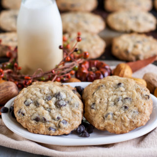 oatmeal almond chocolate cookies